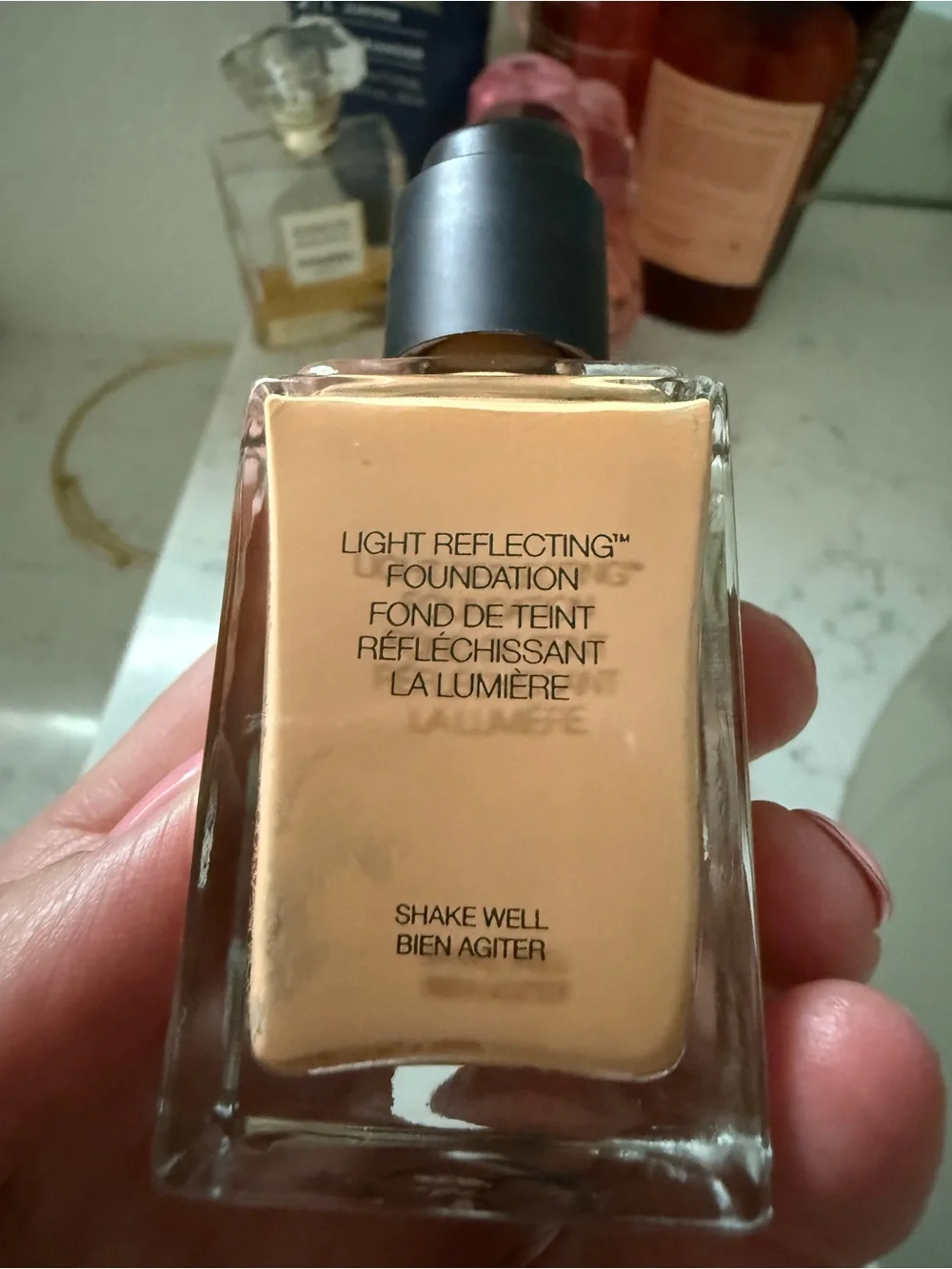 NARS Sheer Glow Foundation - Aruba